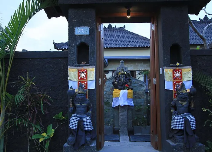 Guest house Pondok Buda Merta 3*